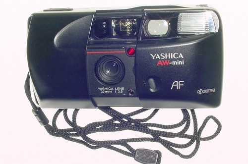 Yashica mini kyocera - mini,