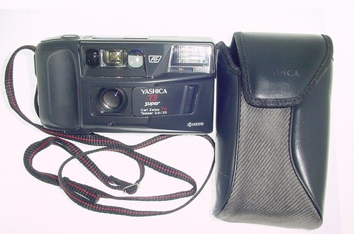 Yashica super analoge - yashica,