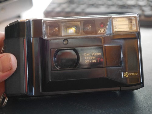 Yashica carl zeiss - t2,